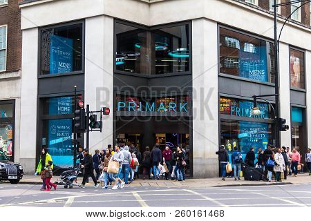 London, Uk - June 9, 2015: Tourists And Customers Near Primark Clothing Store On Oxford Street In Lo