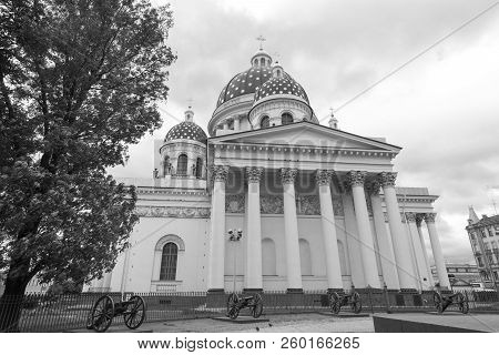 St Petersburg, Russia - 04 June, 2018: Black And White Picture Of Huge Trinity Cathedral The Located