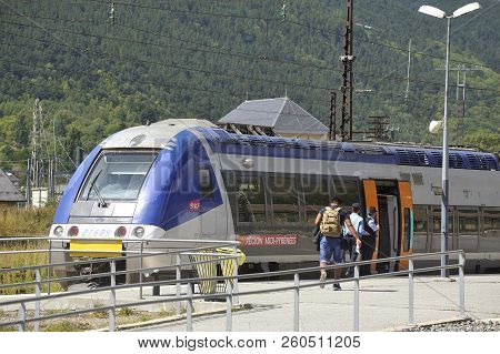 Latour De Carol - September 4, 2018: Passenger Train On The Platform Of The Carol Tower Station In T