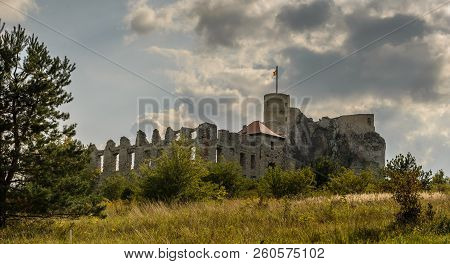 Ruined Walls Of Rabsztyn Castle In Rabsztyn Village, Poland