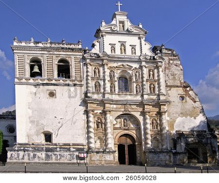 církevní antigua