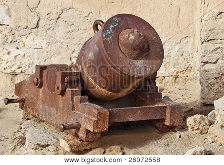 Vecchia pistola mortaio