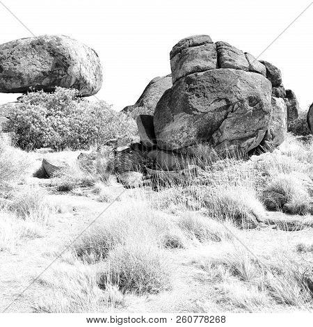 In Australia The Rocks  Of Devil  Marble