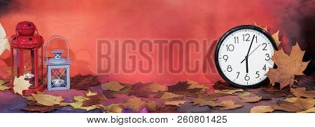 Daylight Saving Time. Wall Clock Going To Winter Time.