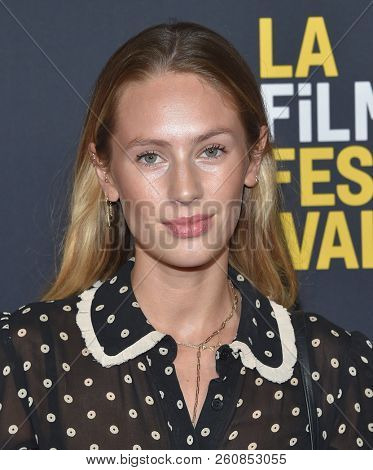 LOS ANGELES - SEP 28:  Dylan Penn arrives to the 'Nomis' World Premiere - LA Film Festival  on September 28, 2018 in Hollywood, CA                
