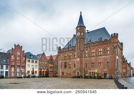 Town Hall (rathhaus) On Market Square In Kalkar, Germany