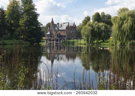 Bazel, Belgium - September 30, 2018, Castle Wissekerke, With In The Foreground The Shore Plants