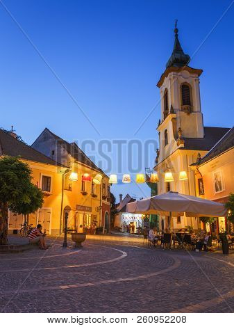 Szentendre, Hungary - August 17, 2018: Coffee Shop In The Main Square Of The Old Town Of Szentendre 