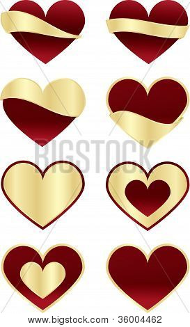 Conjunto de corações vermelhos com rótulos de ouro