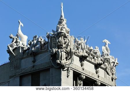 Kiev, Ukraine - May 9, 2013. House With Chimaeras Or Horodecki House Is An Art Nouveau Building Loca