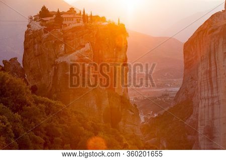 Monastery Of The Holy Trinity On Cliff. Greek Destinations. The Meteora Monasteries, Greece Kalambak
