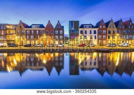 Amersfoort, Netherlands cityscape in the Vathorst district at twilight.