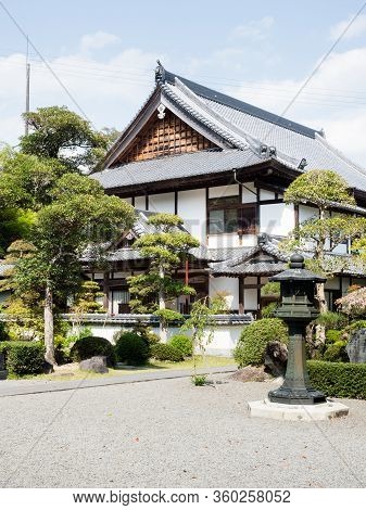 Sukumo, Japan - April 8, 2018: On The Grounds Of Enkoji, Temple Number 39 Of Shikoku Pilgrimage
