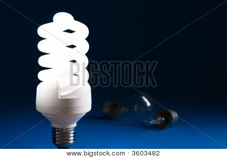 Żarówka energooszczędna