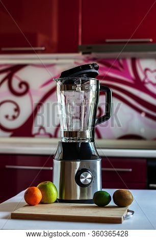 Convenient Metal Mixer For Cooking And Cocktails.