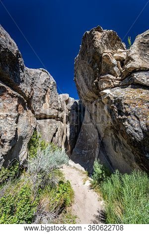 The City Of Rocks In Idaho Marked The Halfway Point Of The California Trail And Today Offers Rock Cl