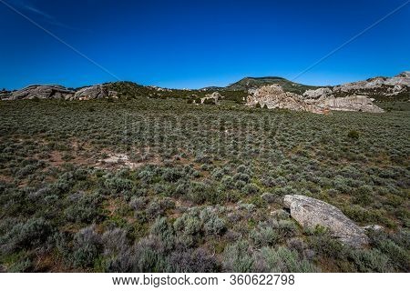 The City Of Rocks In Idaho Marked The Halfway Point Of The California Trail And Today Offers Rock Cl