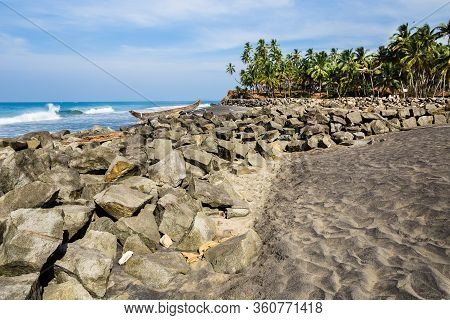 Sea View On Sunny Day. Part Of Odayam Beach, Varkala, Kerala State, India