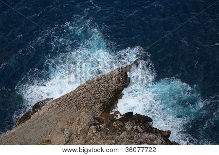 Chumbo de rocha no Mediterrâneo
