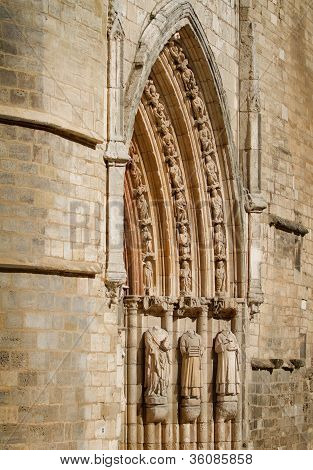 Tympanon der Kirche San Esteban, Burgos. Spanien