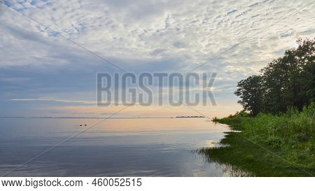 Coast Of Gulf Of Finland Of Baltic Sea: Calm, Sunset, Clouds, Idyll, Dubki Park.