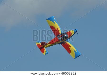 Dodatkowe 300 samoloty lecące podczas air show