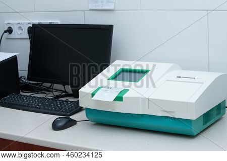 Hospital Laboratories, Automatic Biochemical Analyzer, Laboratory Concept, Macro