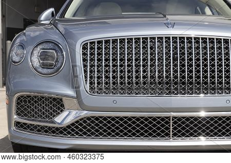 Indianapolis - Circa August 2022: Bentley Flying Spur Display At A Dealership. Bentley Motors Is A B