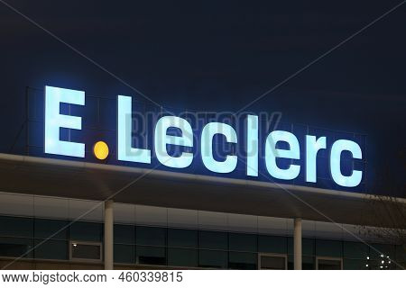 Chambly, France - March 11 2020: Illuminated Sign At Night Of E.leclerc, A French Cooperative Of Tra