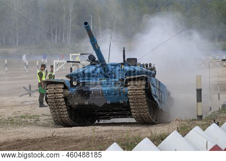 Alabino, Russia - August 19, 2022: Tank T-72b3 Of The Team Of The Republic Of Abkhazia After Overcom