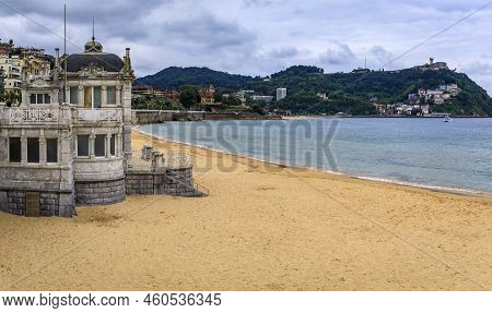 La Concha Bay, Beach And Waterfront Buildings In San Sebastian, Spain