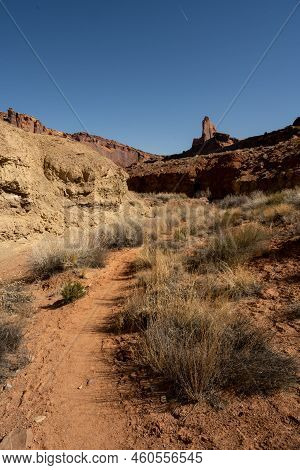 Sand Trail Through A Wash On Syncline Loop Trail In Canyonlands National Park