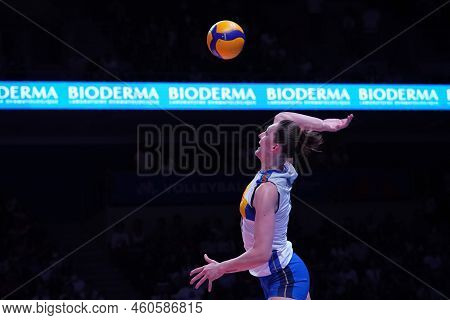 Ankara, Turkiye - June 04, 2022: Lubian Marina Serves During China Vs Italy Vnl Pool Match In Ankara