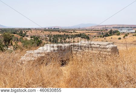 Beit Shean, Israel, August 06, 2022 : Partially Restored Ruins Of One Of The Cities Of The Decapolis