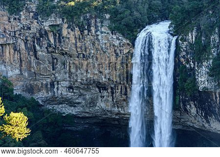 Canela, Rs, Brazil - May 20, 2022: Landscape Of The Cascata Do Caracol, A Waterfall On The Serra Gau