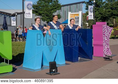 St. Paul, Minnesota - September 3, 2022: Rice Street Royalty Queens And Princesses Pose For Photos A
