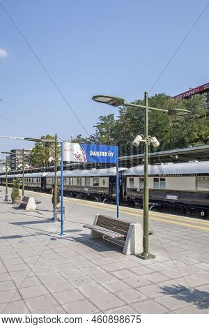 Bakirkoy, Istanbul, Turkey. September 2, 2022.the Venice Simplon Orient Express Train, Which Has Bee