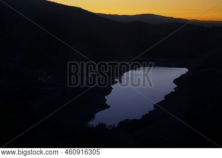 Twilight Over Guadalupe Reservoir Looking West Via Almaden Quicksilver County Park In San Jose, Cali