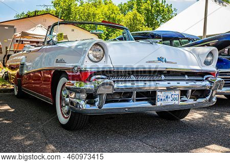 Falcon Heights, Mn - June 17, 2022: Low Perspective Front Corner View Of A 1956 Mercury Montclair Co