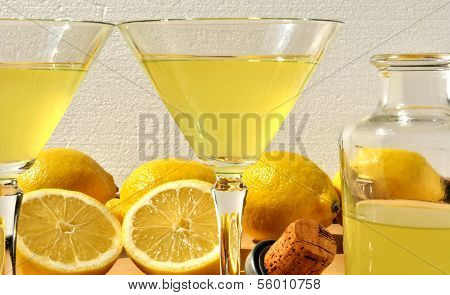 Homemade Lemon Drinks