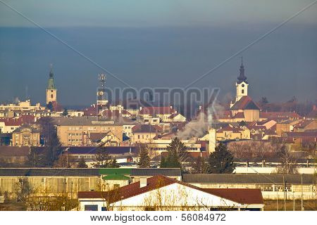 Stadt Bjelovar Winter skyline
