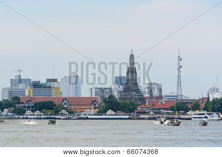 Boat Across Chao Phraya River In Bagkok