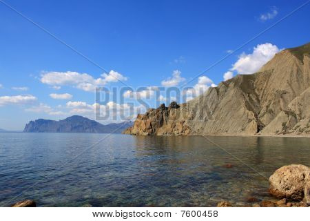 Straße von Kertsch Bergen und dem Meer. Foto 9118