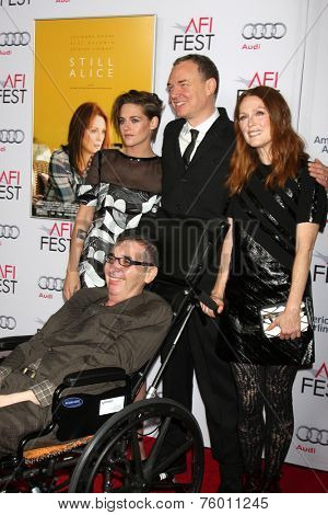 LOS ANGELES - NOV 12:  Kristen Stewart, Richard Glatzer, Wash Westmoreland, Julianne Moore at the 