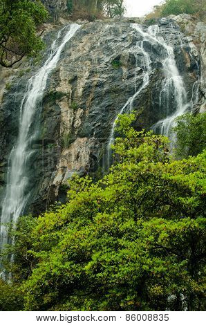 Klong Lan Waterfall