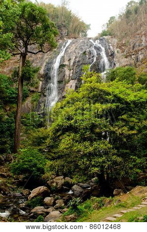 Klong Lan Waterfall