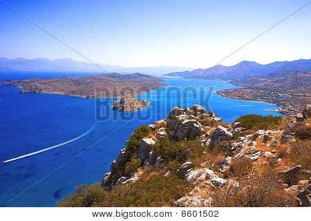 Spinalonga입니다. Mirabello 베이입니다.