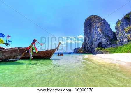 Longboats on Railay beach