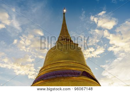 Pagoda In Golden Mountain Temple Called Chedi Phukhao Thong