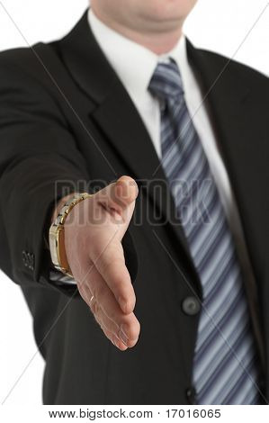 der Geschäftsmann schließt die Transaktion, erstreckt sich eine Hand...